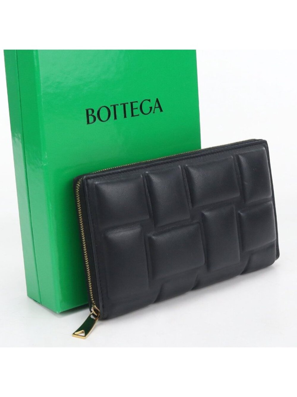 Bottega Veneta Zip Around Wallet Leather